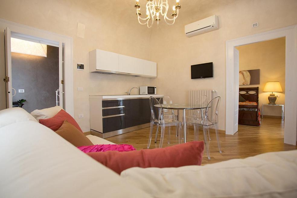 Bed&Breakfast Jsuite Gioia Del Colle Room photo